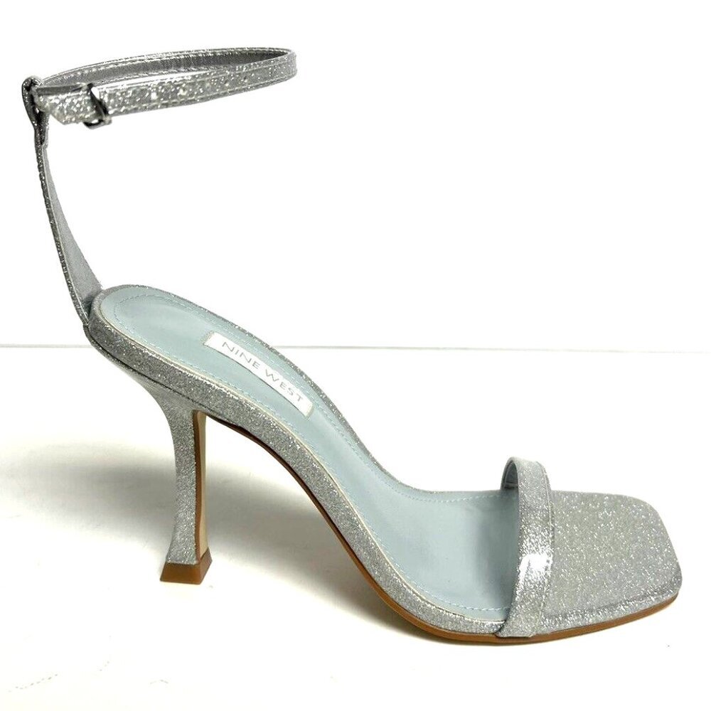 Nine West Women's Yess, Silver Ankle Strap Sandals, Size 5.5 M